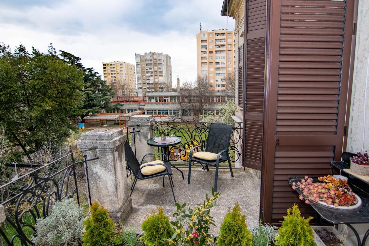 Apartment Ana Pula Ngoại thất bức ảnh